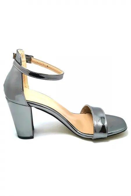 191205 Platin Rugan Kadın Tek Bant Abiye Ayakkabı 191205 Platin Rugan Kadın Tek Bant Abiye Ayakkabı